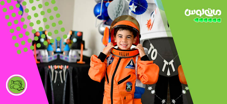 کودک در لباس شخصیت محبوب در جشن تولد